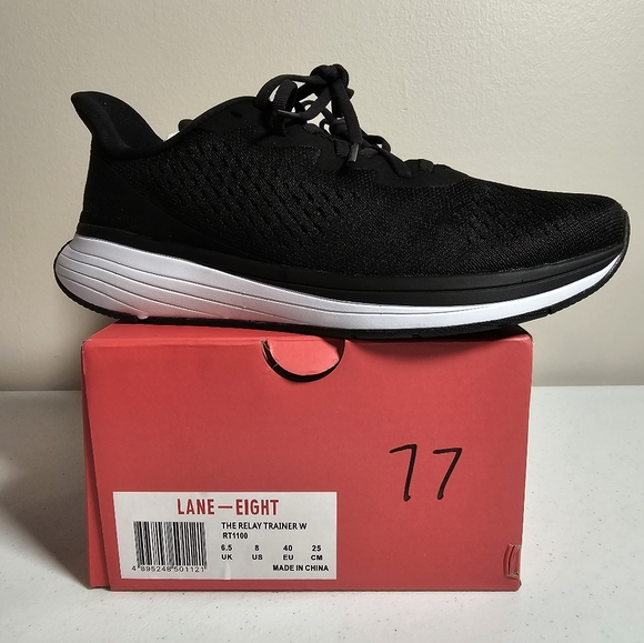 Lane-Eight The Relay Trainer Women's Size 8 - Picture 9 of 14